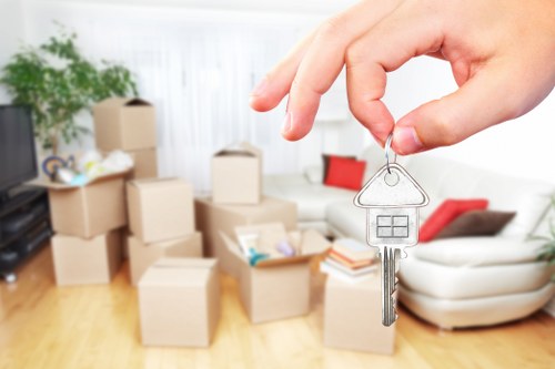 Moving truck service for homes and flats in Fulham