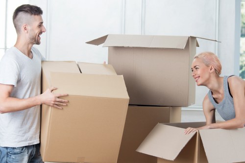 Local moving service planning around Fulham access and parking