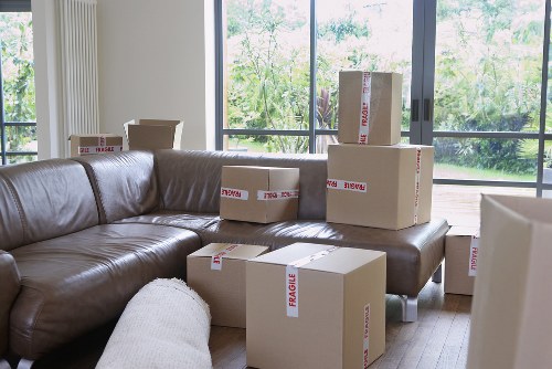 Fulham man and van service supporting home and business transport